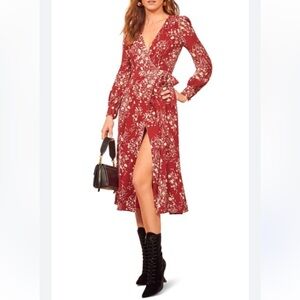 Reformation Susanna wrap midi dress in the Bryce red floral pattern small womens